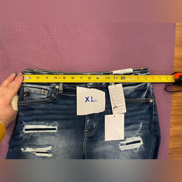 Kancan distressed shorts - Picture 13 of 14